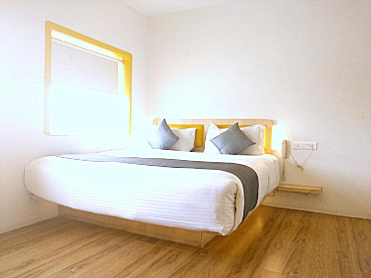 Stay Inn โบปาล ภายนอก รูปภาพ