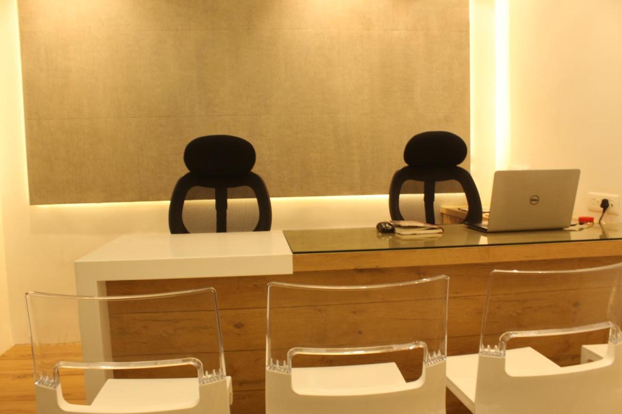 Stay Inn โบปาล ภายนอก รูปภาพ